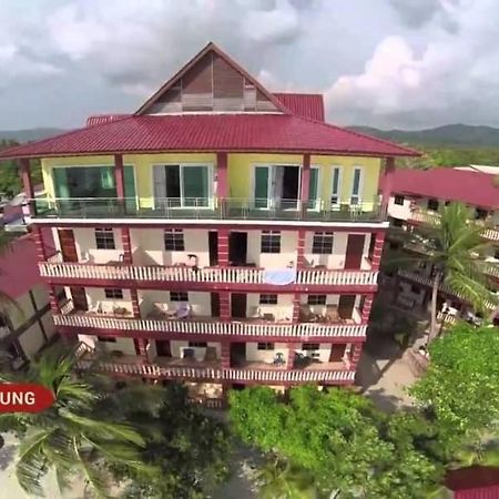 Melati Tanjong Beach Resort Pantai Cenang  Buitenkant foto